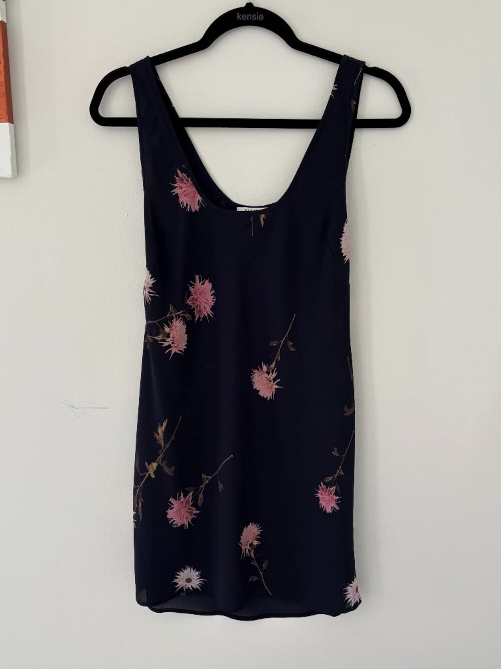 Dark Blue Shift Floral Babaton Aritzia Dress - no flaws - XXS